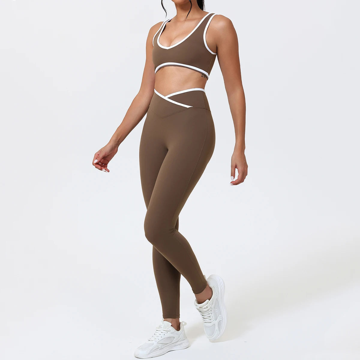 Women's 2-Piece Yoga Set – Sports Bra with Padded Cups & High-Waisted Cross-Back Leggings