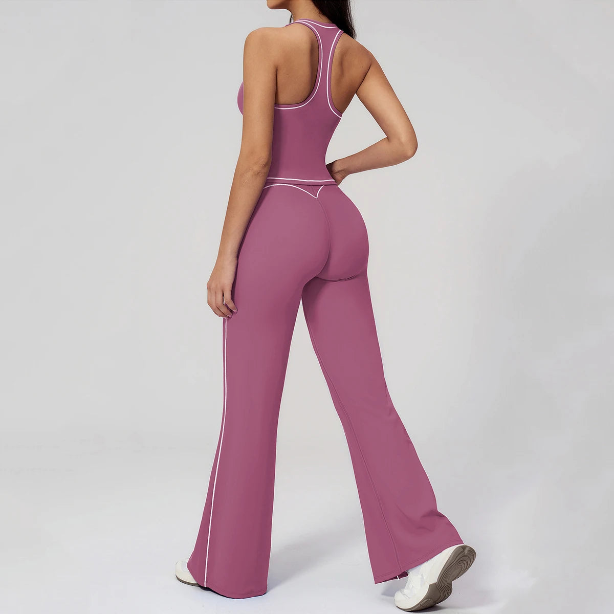 Women 2-Piece Vest Workout Set – Breathable Sleeveless Fitness Top & Straight-Leg Sports Pants