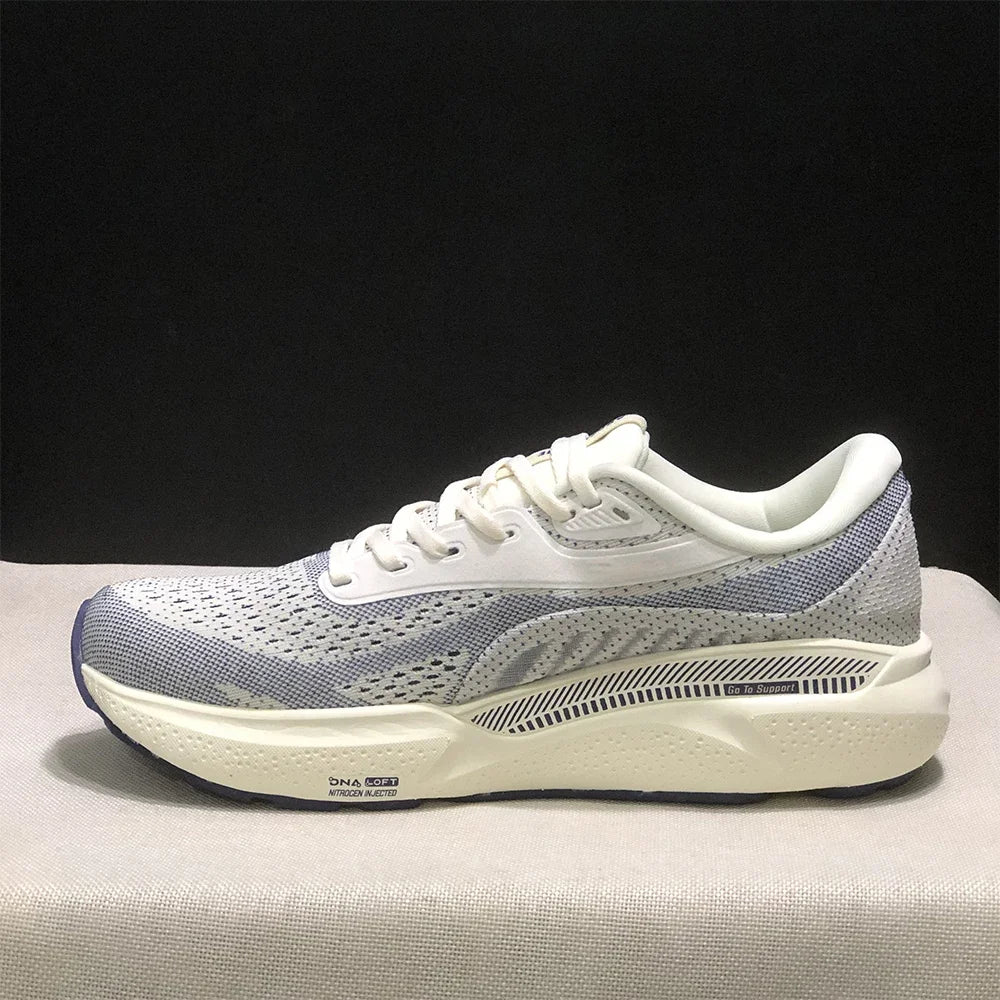Lightweight Jogging Sneakers