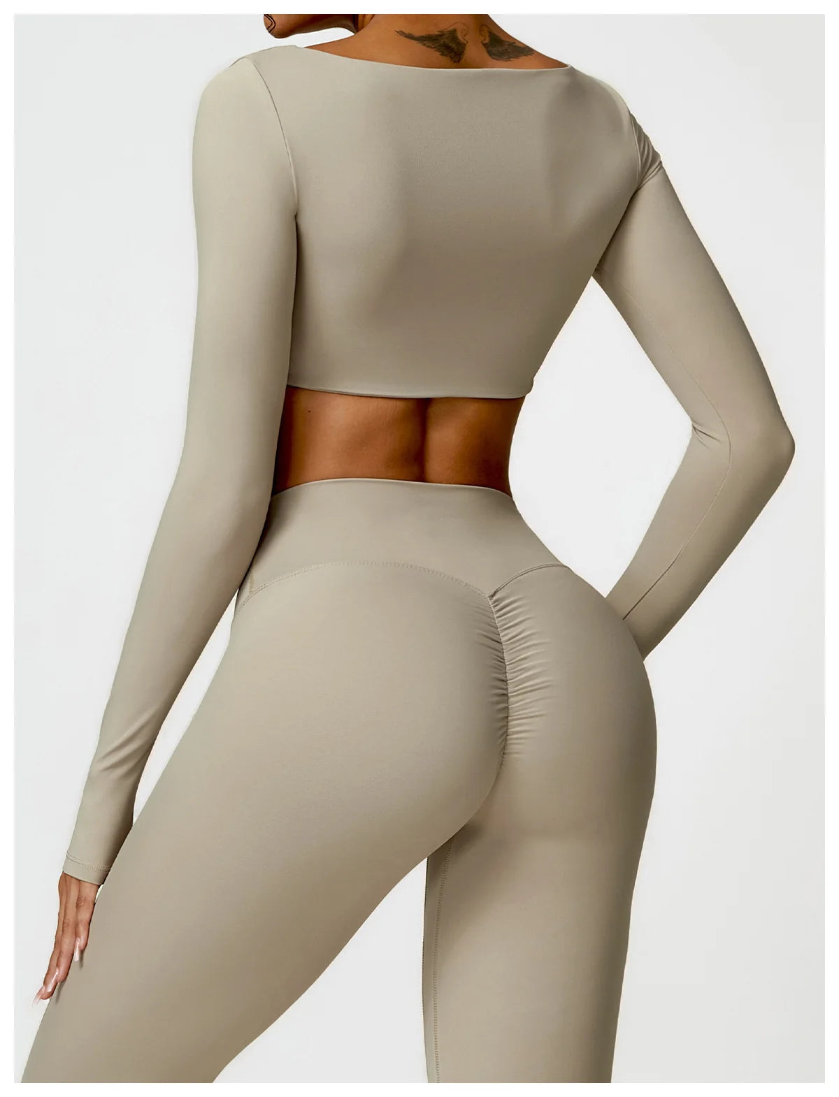 Women's Quick-Dry Square Neck Sports Crop Top – Long Sleeve Gym & Yoga Activewear