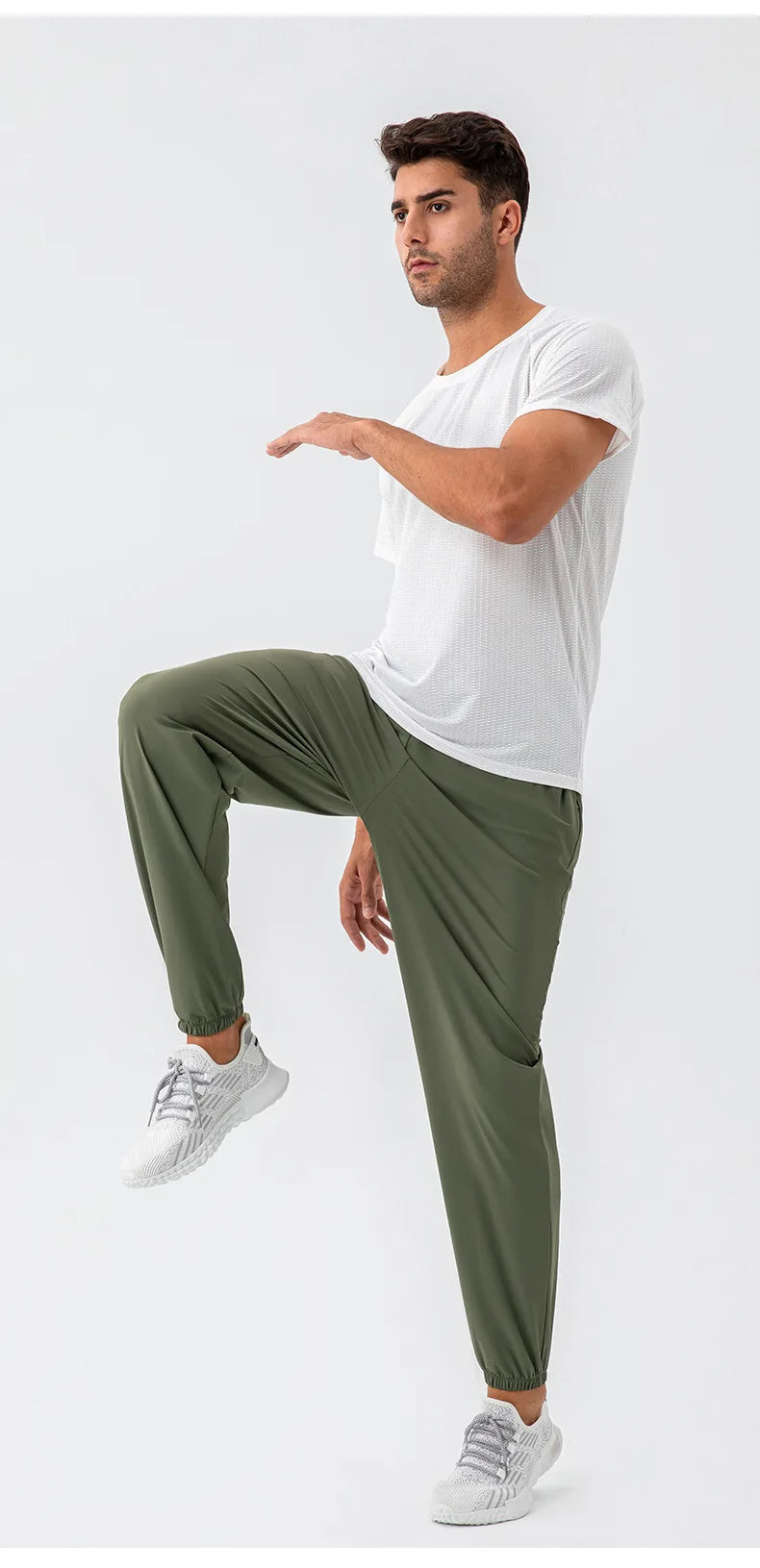Men's Running Pants Sportswear Summer Jogging Sweatpants Quick Dry Thin Tracksuit Elastic Gym Fitness Sport Trousers Men Slacks